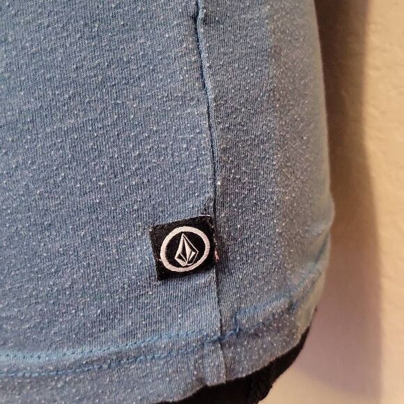 Volcolm T-Shirt  - Picture 6 of 7